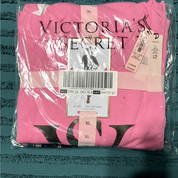 Victoria's Secret Other - BNWT 🩷🖤VICTORIA’S SECRET FLANNEL LONG TEE-JAMA SIZE XLR